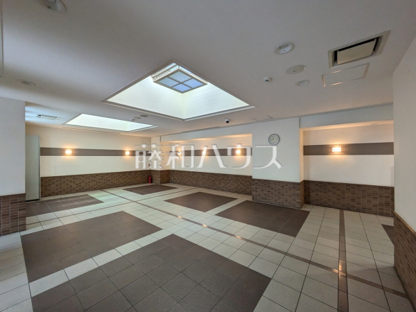 ロビー　【ファミールスクエア八王子】