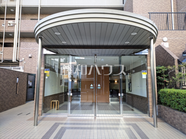 エントランス　【ファミールスクエア八王子】