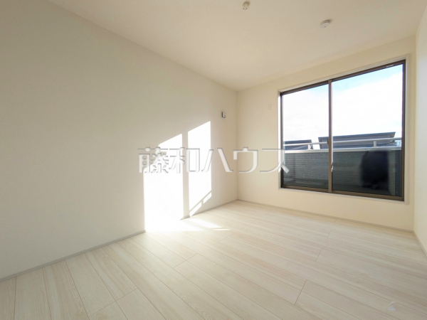 1号棟　居室　【武蔵村山市神明１丁目】