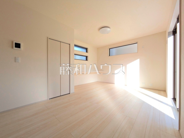 1号棟　リビング　【武蔵村山市神明１丁目】