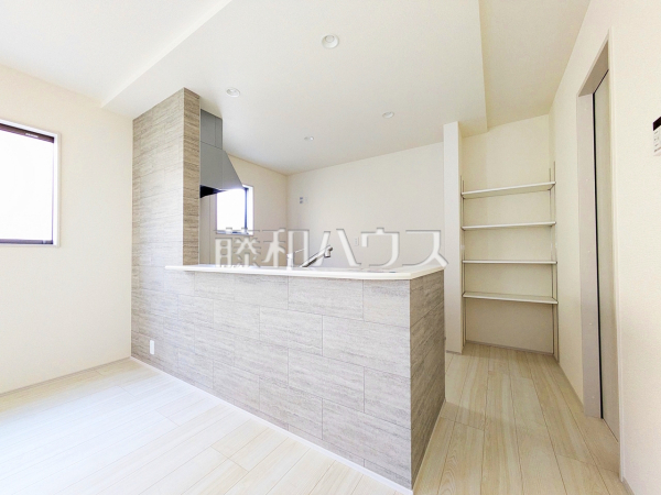 3号棟　キッチン　【武蔵村山市神明１丁目】