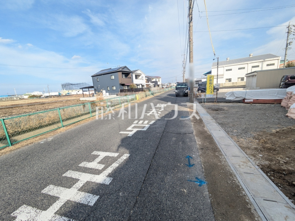 接道状況および現場風景　【北名古屋市熊之庄牛流】