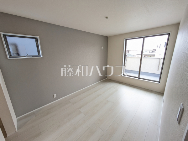 1号棟　居室　【春日井市坂下町４丁目】