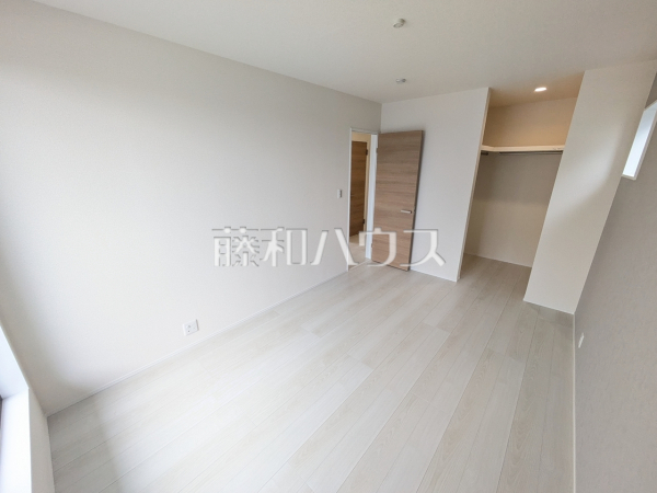 1号棟　居室　【春日井市坂下町４丁目】