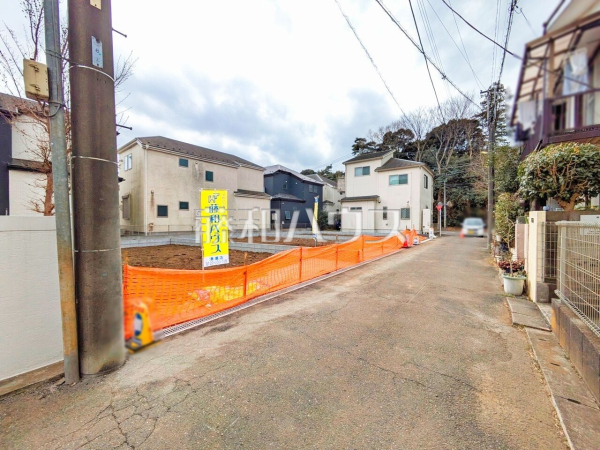 接道状況および現場風景　【清瀬市竹丘３丁目】 平日のご案内も可能です。まずはお気軽にお問合せ下さいませ。 