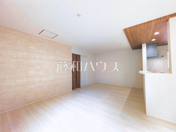 1号棟 リビング 【清瀬市竹丘3丁目】ぜひ実物をご覧いただきたく思います。喜んでご案内いたしますのでお気軽にお問合せ下さい。 1号棟 リビング 【清瀬市竹丘3丁目】ぜひ実物をご覧いただきたく思います。喜んでご案内いたしますのでお気軽にお問合せ下さい。