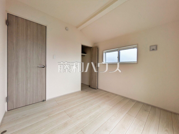 居室　【東村山市恩多町１丁目】