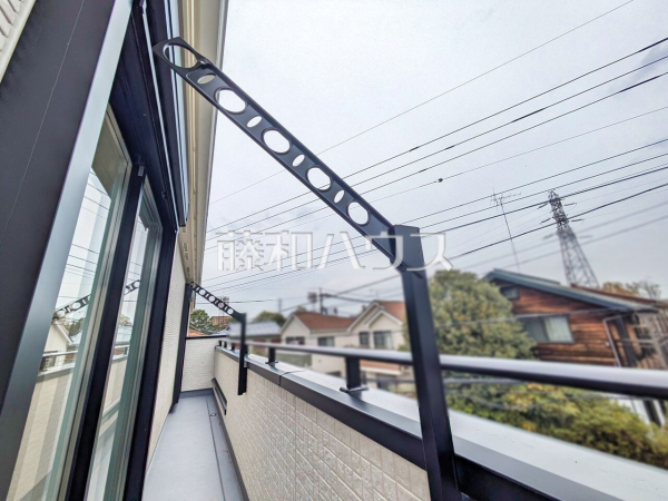 玄関　【東村山市恩多町１丁目】