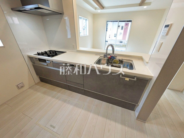 キッチン　【東村山市恩多町１丁目】