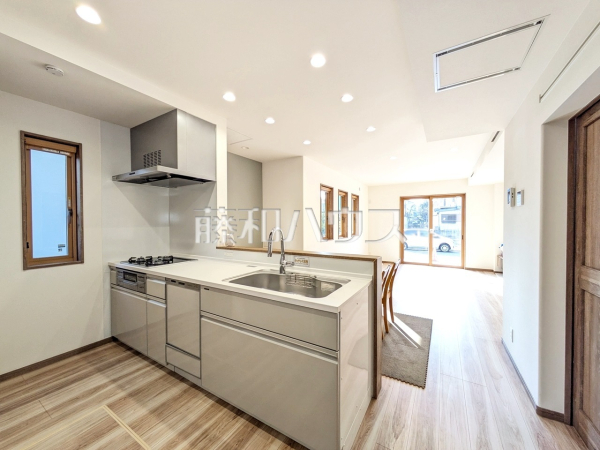 ２号棟　キッチン　【立川市幸町５丁目】