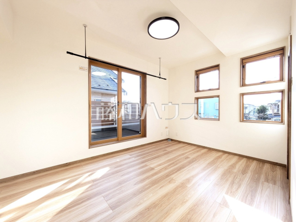 ２号棟　居室　【立川市幸町５丁目】