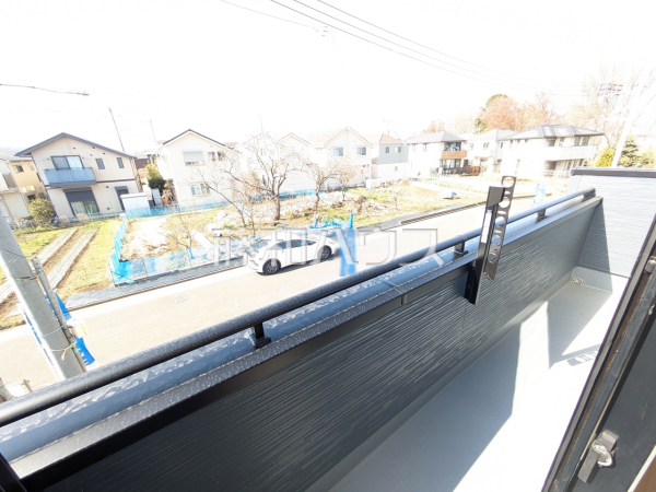 6号棟　バルコニー　【日野市新町５丁目】