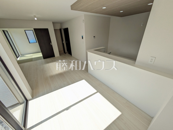 3号棟　リビング　【日野市新町５丁目】