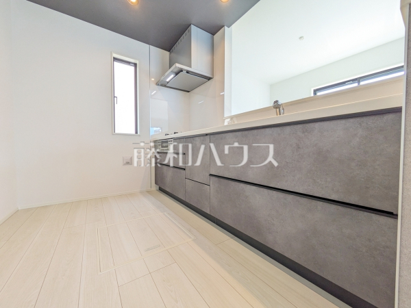 7号棟　キッチン　【八王子市館町】