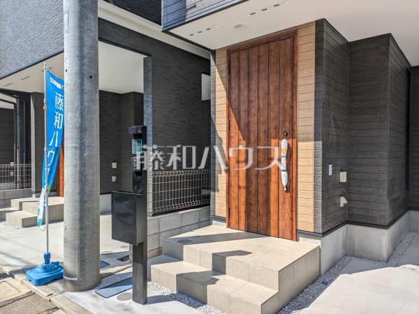 3号棟　玄関　【国分寺市東戸倉２丁目】