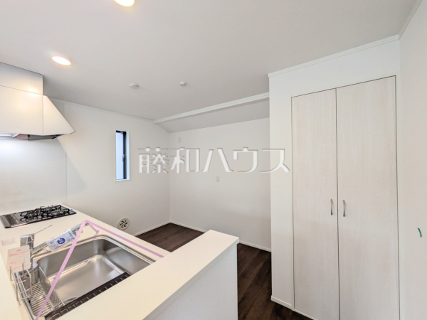 3号棟　キッチン　【国分寺市東戸倉２丁目】