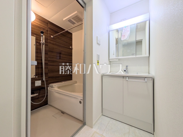 2号棟　洗面室　【国分寺市東戸倉２丁目】