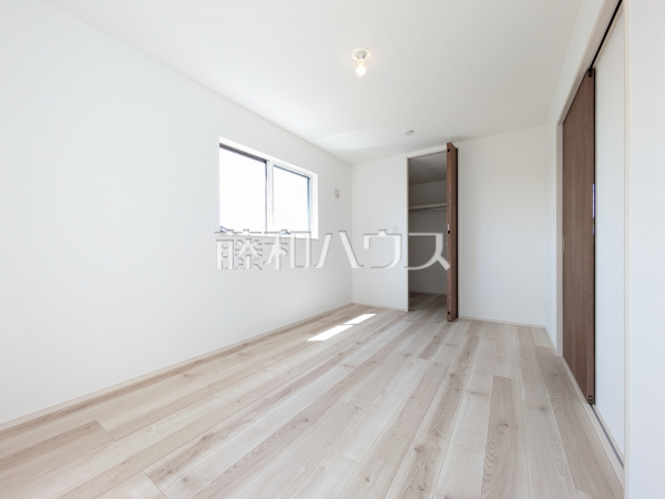 居室　【新座市野火止３丁目】