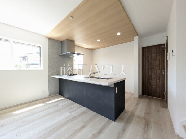 キッチン　【新座市野火止３丁目】