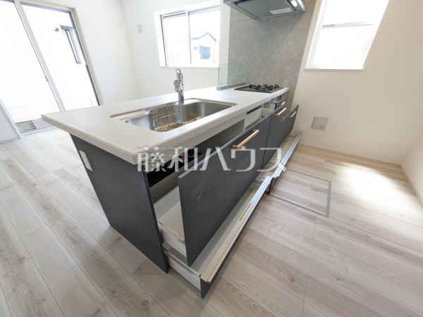 キッチン　【新座市野火止３丁目】
