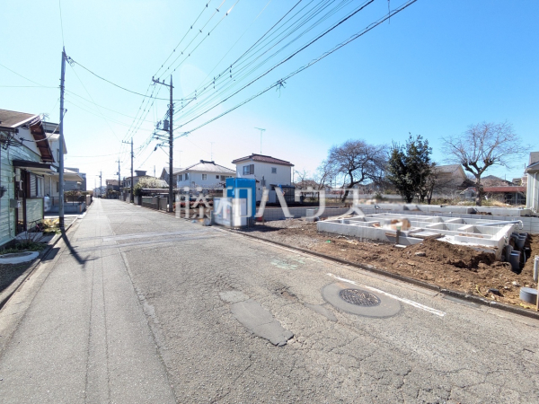接道状況および現場風景　【昭島市上川原町３丁目】