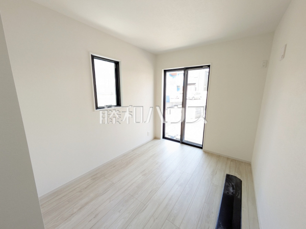 1号棟　居室　【日野市多摩平３丁目】