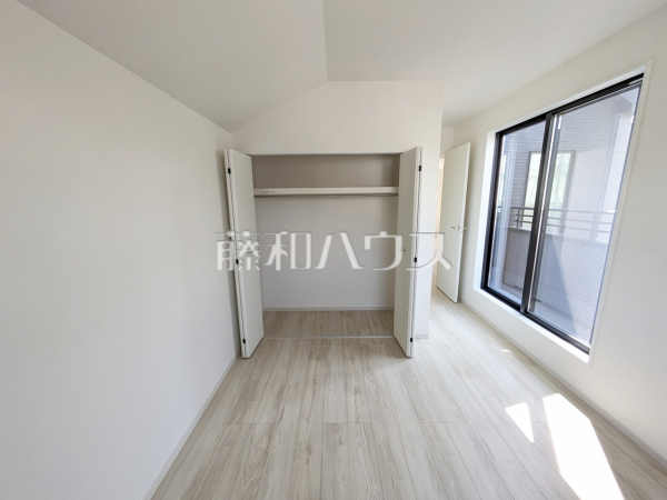 1号棟　居室　【日野市多摩平３丁目】