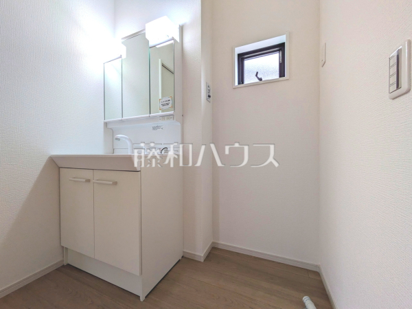 1号棟　洗面室　【八王子市長房町】