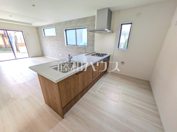 2号棟　キッチン　【八王子市長房町】