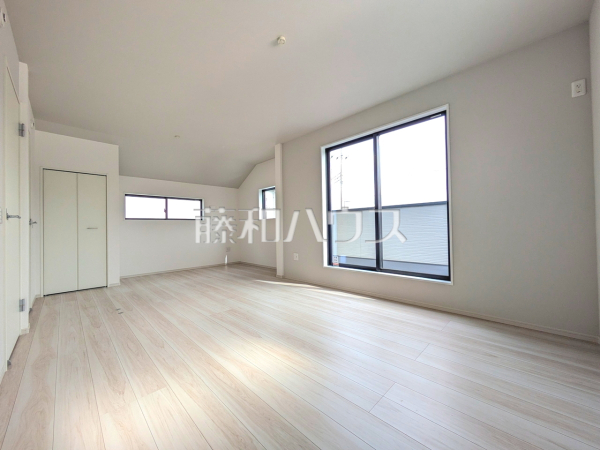 2号棟　居室　【八王子市長房町】