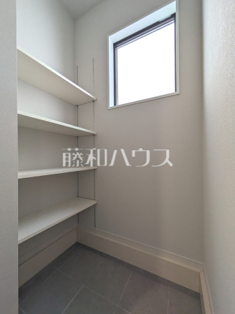2号棟　シューズインクローゼット　【八王子市長房町】