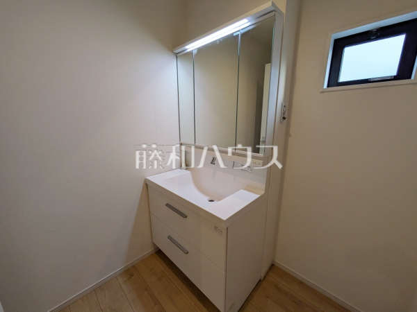 2号棟　洗面室　【府中市西府町３丁目】