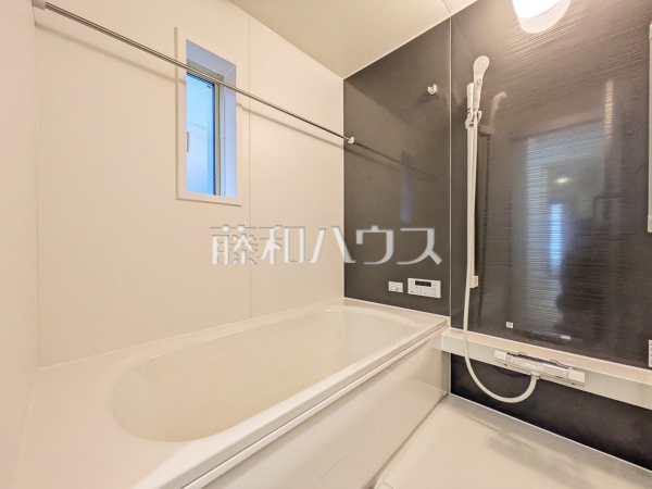 2号棟　浴室　【小平市仲町】