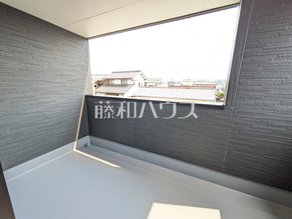 1号棟　バルコニー　【春日井市上条町７丁目】