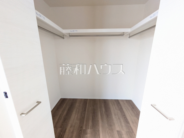 2号棟　ウォークインクローゼット　【春日井市上条町７丁目】