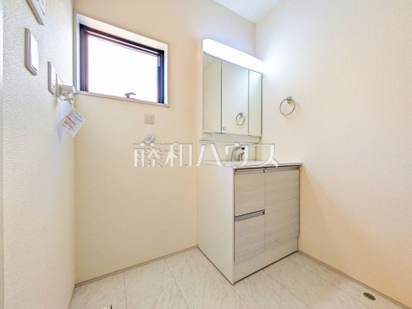 洗面室　【新座市野火止３丁目】