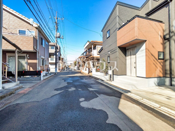 接道状況および現場風景　【新座市野火止３丁目】