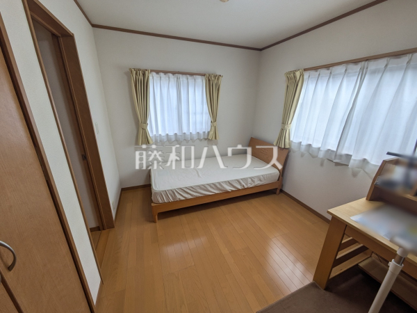 居室　【尾張旭市城山町三ツ池】