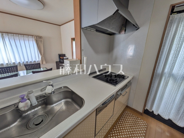 キッチン　【尾張旭市城山町三ツ池】