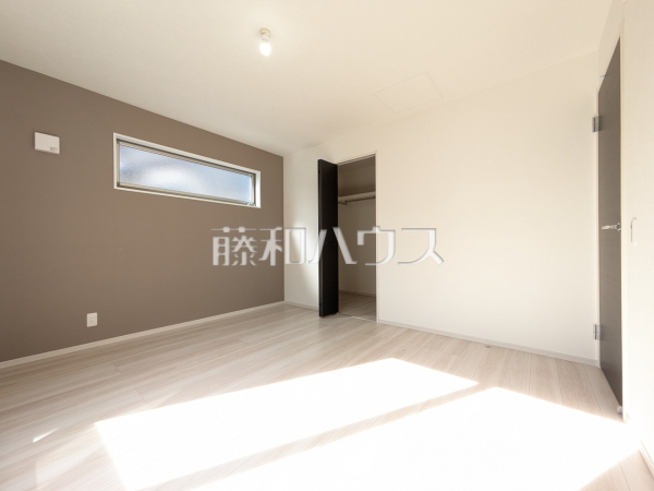 居室　【富士見市上沢３丁目】