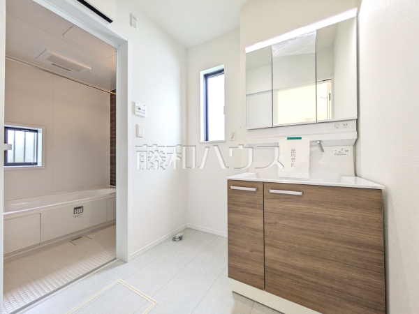 洗面室　【東大和市高木２丁目】