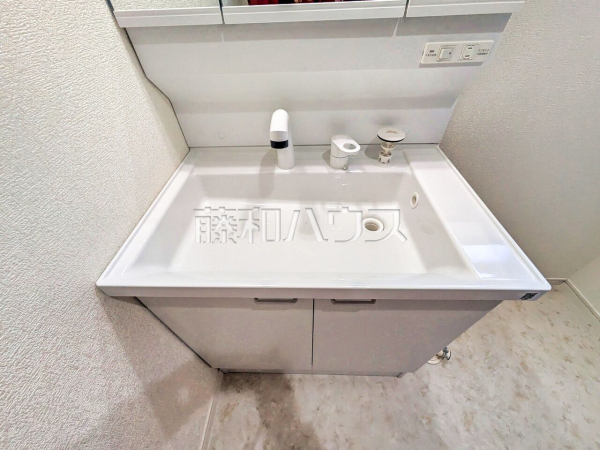 洗面室　【八王子市片倉町】