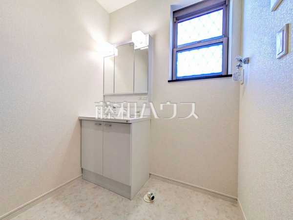 洗面室　【八王子市片倉町】