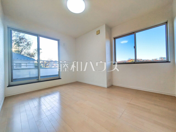 居室　【八王子市片倉町】