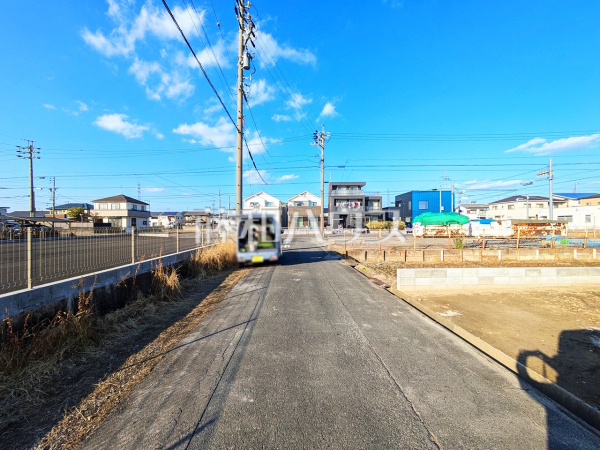 接道状況および現場風景　【北名古屋市鍜治ケ一色村内西】