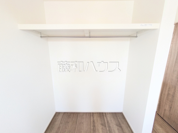 1号棟　収納　【北名古屋市鍜治ケ一色村内西】