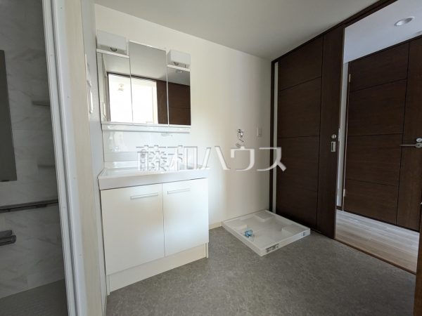 洗面室　【プリムローズ百草園】