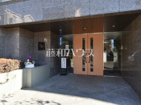 エントランス　【プリムローズ百草園】