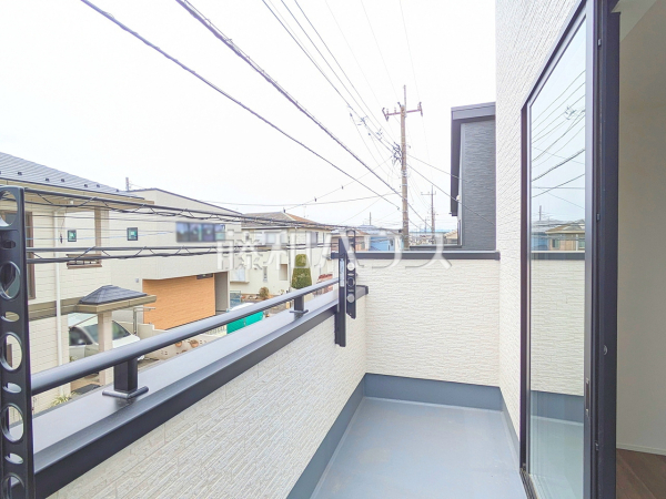 2号棟　バルコニー　【日野市多摩平７丁目】