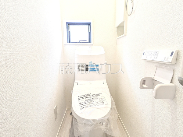 2号棟　トイレ　【日野市多摩平７丁目】